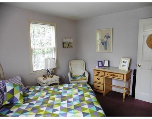 2064 Parker St, Springfield, MA 01128 photo 20