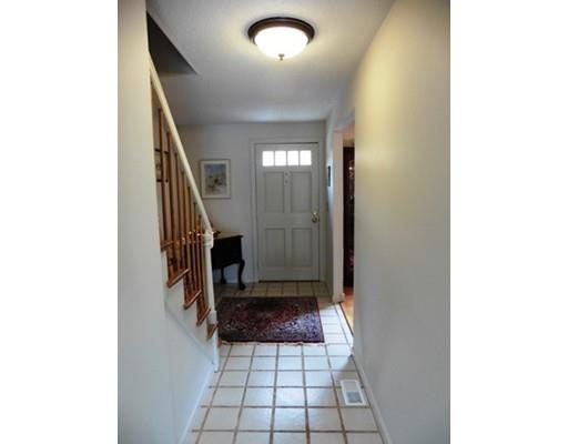 2064 Parker St, Springfield, MA 01128 photo 15