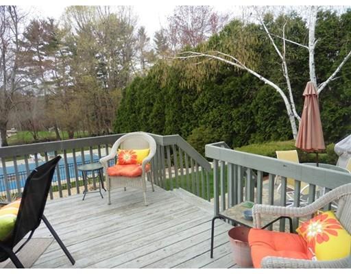2064 Parker St, Springfield, MA 01128 photo 27