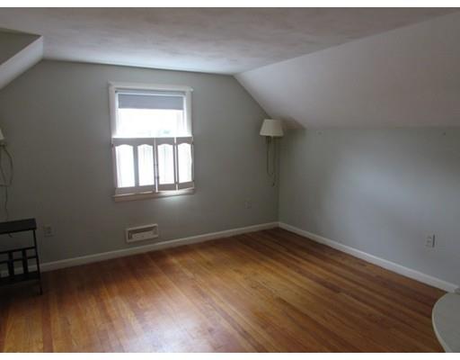 54 Endicott St, Springfield, MA 01118 photo 12
