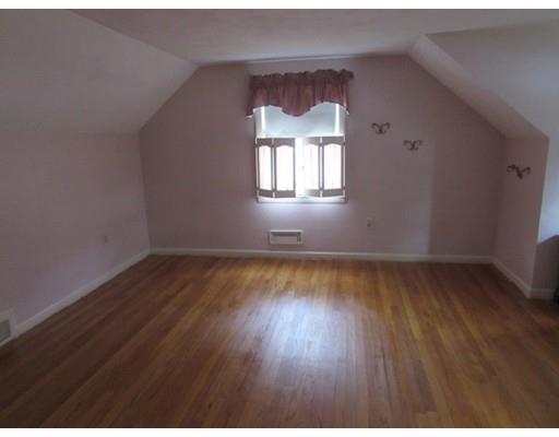 54 Endicott St, Springfield, MA 01118 photo 15