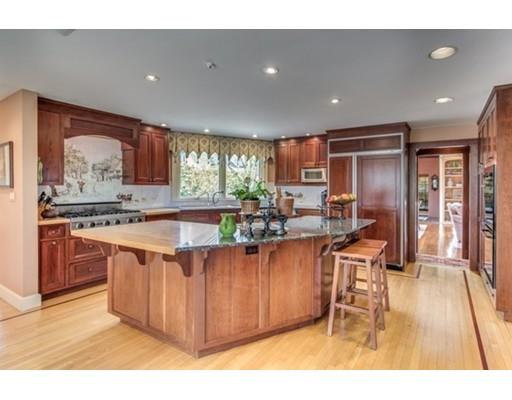 18 Thissell St, Beverly, MA 01915 photo 14