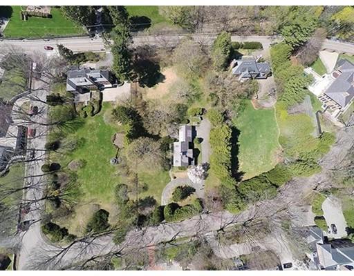 59 Cramond Rd, Chestnut Hill, MA 02467 photo 2