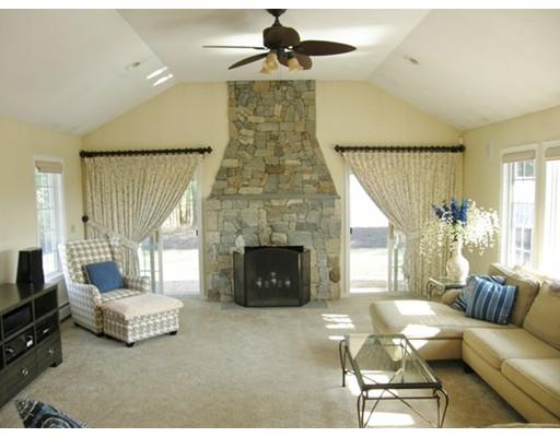 13 Johnathan Pass, Dudley, MA 01571 photo 18