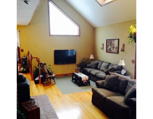 19 Emile St, Worcester, MA 01604 photo 5