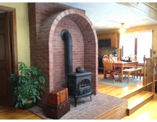 19 Emile St, Worcester, MA 01604 photo 7