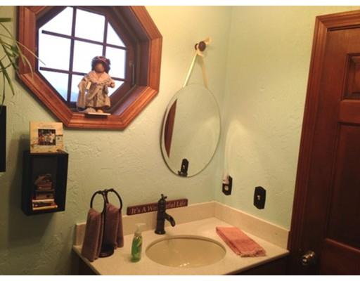 19 Emile St, Worcester, MA 01604 photo 18