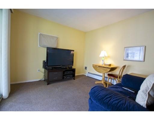 8 Exeter Rd, Beverly, MA 01915 photo 7