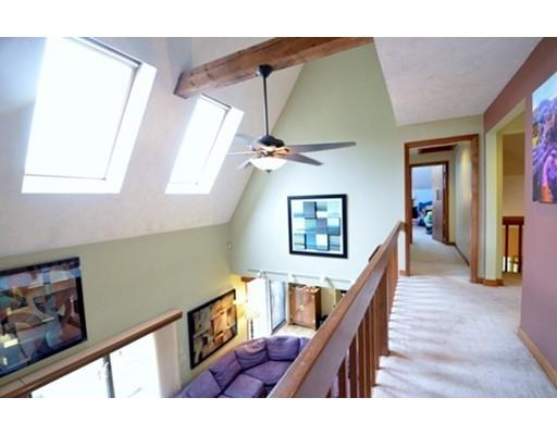 53 South St, Upton, MA 01568 photo 18