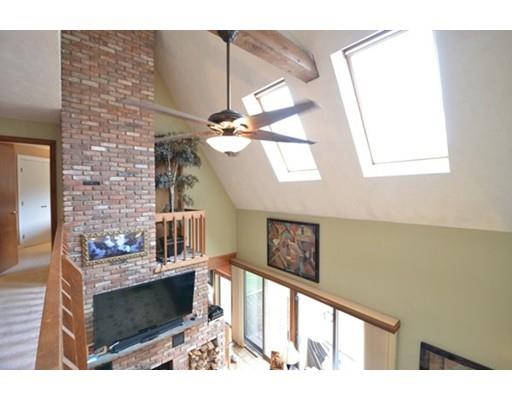 53 South St, Upton, MA 01568 photo 17