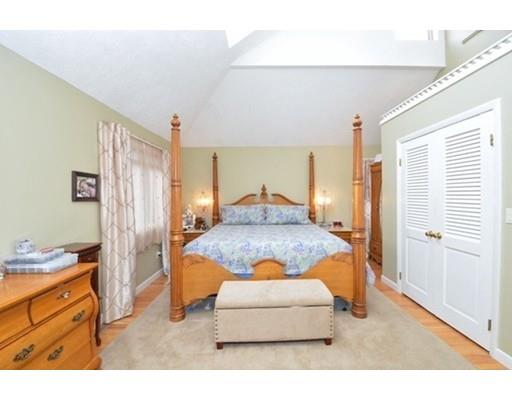 53 South St, Upton, MA 01568 photo 14