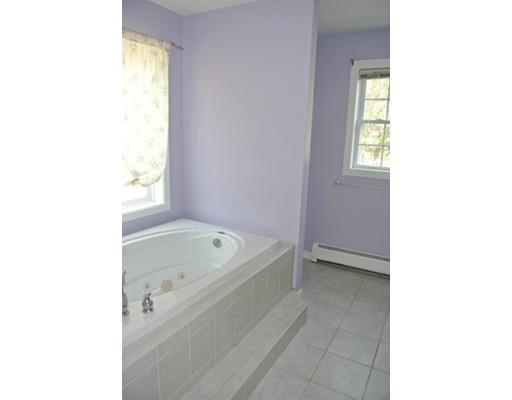 19 Mount View Dr, Clinton, MA 01510 photo 17