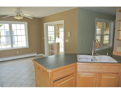 19 Mount View Dr, Clinton, MA 01510 photo 8