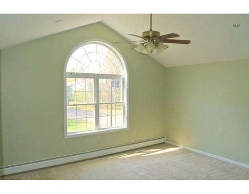 19 Mount View Dr, Clinton, MA 01510 photo 15