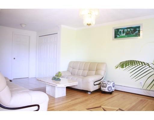 3 Rosamond St, Worcester, MA 01604 photo 8