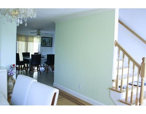 3 Rosamond St, Worcester, MA 01604 photo 6