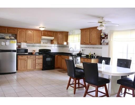 3 Rosamond St, Worcester, MA 01604 photo 11