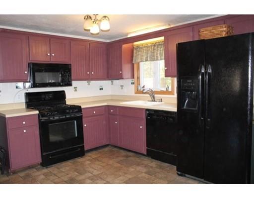 62 Edward Rd, Townsend, MA 01469 photo 3