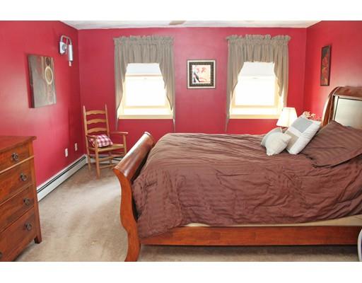 4 William St, Wakefield, MA 01880 photo 12