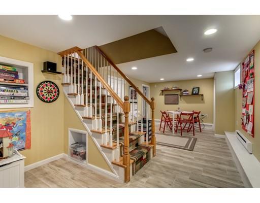 99 Mayflower Rd, Needham, MA 02492 photo 12