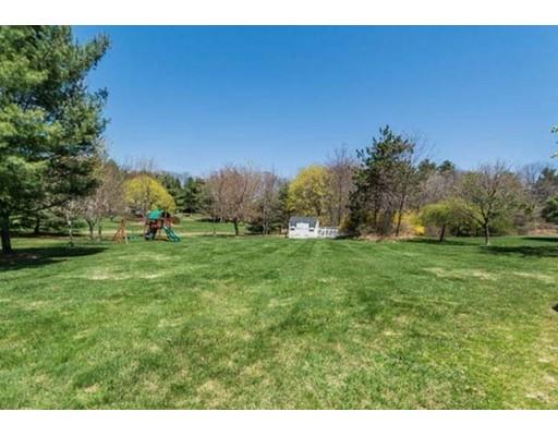 8 Haskell Rd, Andover, MA 01810 photo 3