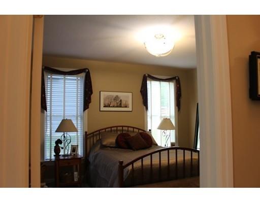 5 Fox Run, Easthampton, MA 01027 photo 9