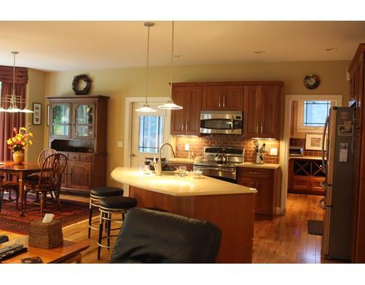 5 Fox Run, Easthampton, MA 01027 photo 4