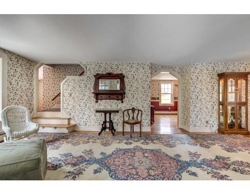 106 County Rd, Reading, MA 01867 photo 12
