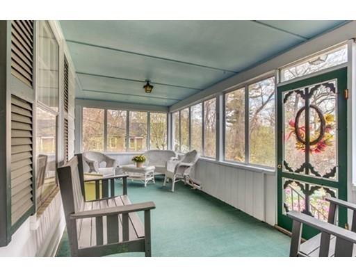 106 County Rd, Reading, MA 01867 photo 10