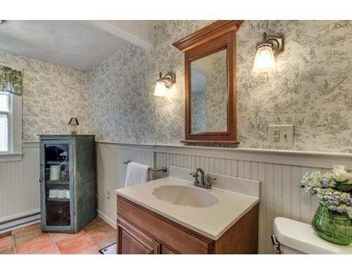 106 County Rd, Reading, MA 01867 photo 22
