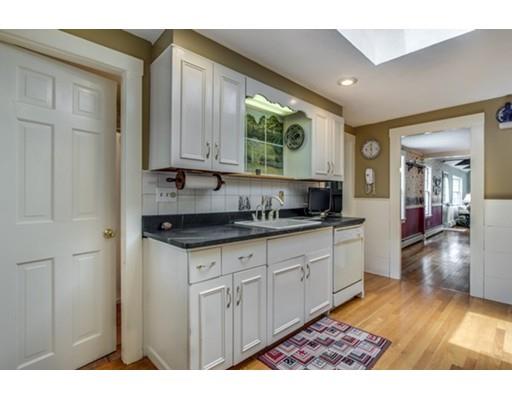 106 County Rd, Reading, MA 01867 photo 20