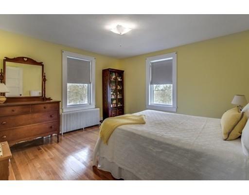 106 County Rd, Reading, MA 01867 photo 27