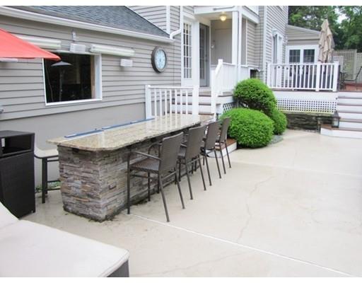 515 Salisbury St, Worcester, MA 01609 photo 11