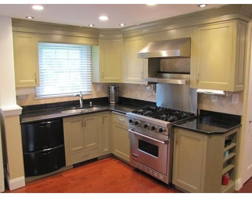 515 Salisbury St, Worcester, MA 01609 photo 5