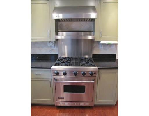 515 Salisbury St, Worcester, MA 01609 photo 7