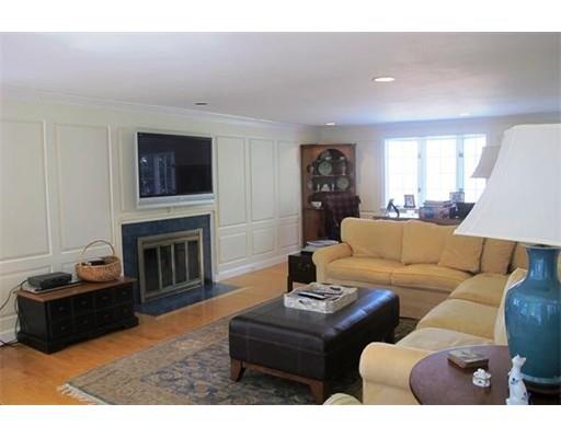 11 Old Colony Rd, Worcester, MA 01609 photo 17