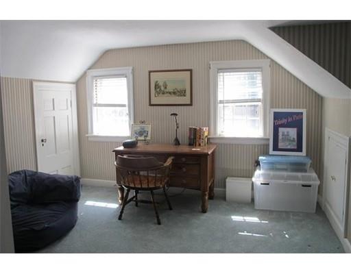 11 Old Colony Rd, Worcester, MA 01609 photo 23