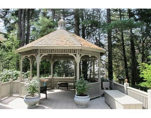 11 Old Colony Rd, Worcester, MA 01609 photo 3