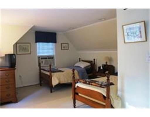 11 Old Colony Rd, Worcester, MA 01609 photo 21