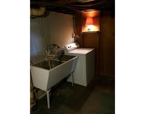 124 Derryfield Ave, Springfield, MA 01118 photo 18