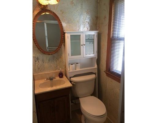 124 Derryfield Ave, Springfield, MA 01118 photo 7