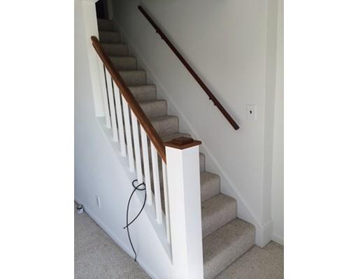 124 Derryfield Ave, Springfield, MA 01118 photo 9