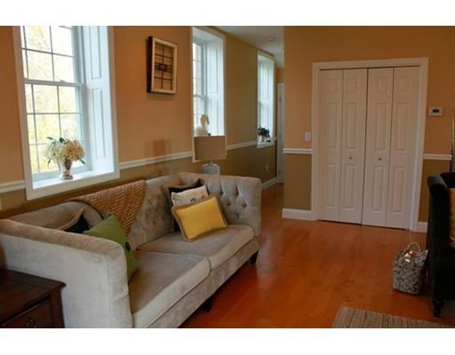 223 Chicopee St, Chicopee, MA 01013 photo 17