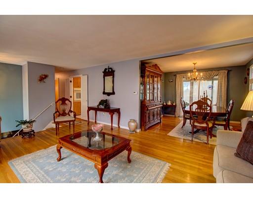 39 Venus Dr, Worcester, MA 01605 photo 9