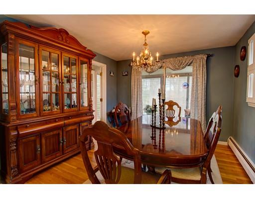 39 Venus Dr, Worcester, MA 01605 photo 8