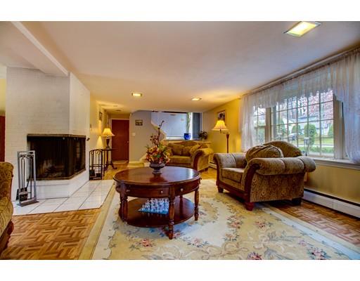 39 Venus Dr, Worcester, MA 01605 photo 22