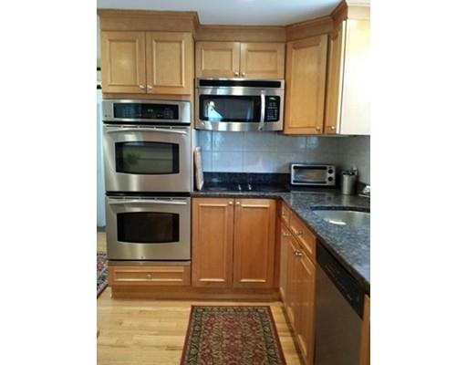 9 Grosvenor Rd, Needham, MA 02492 photo 8