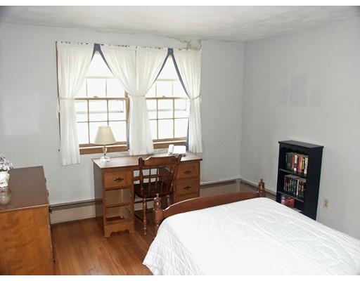 7 Lois Dr, Walpole, MA 02081 photo 9