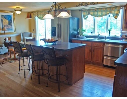 74 Barnett Rd, Sutton, MA 01590 photo 16