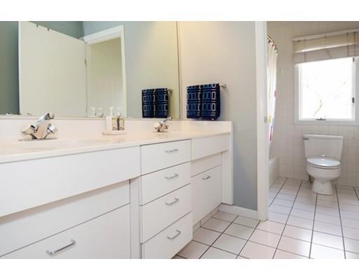 25 Lantern Ln, Worcester, MA 01609 photo 26